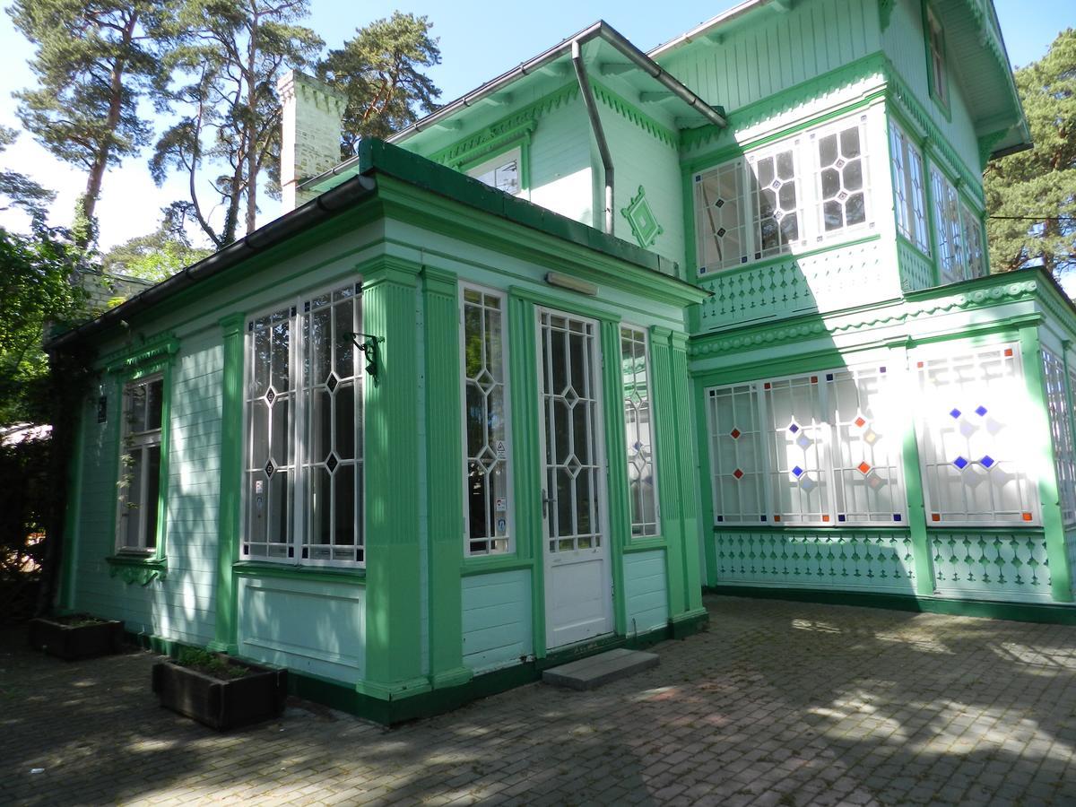 Good Mood Hotel Jūrkalne Екстериор снимка