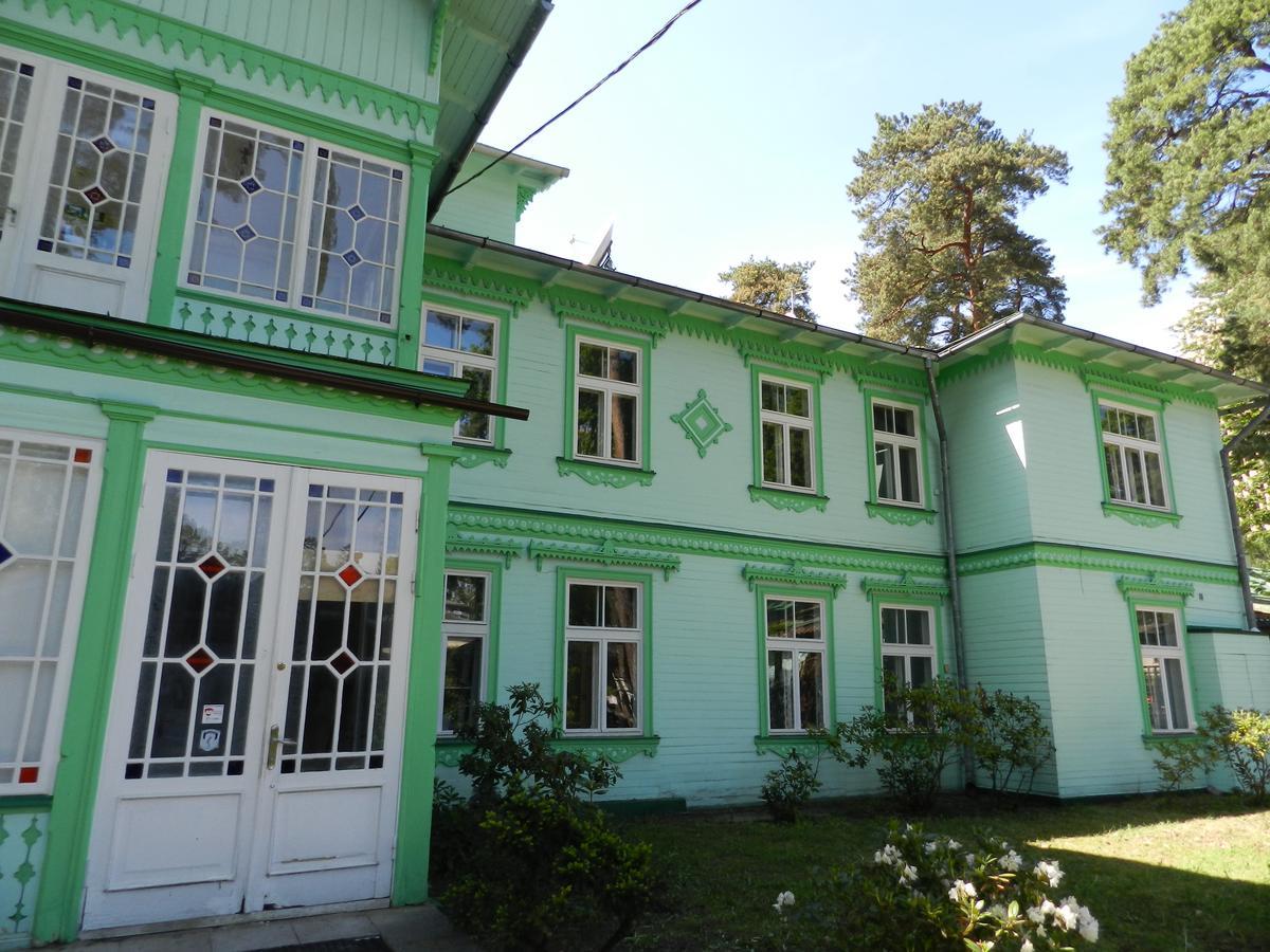 Good Mood Hotel Jūrkalne Екстериор снимка
