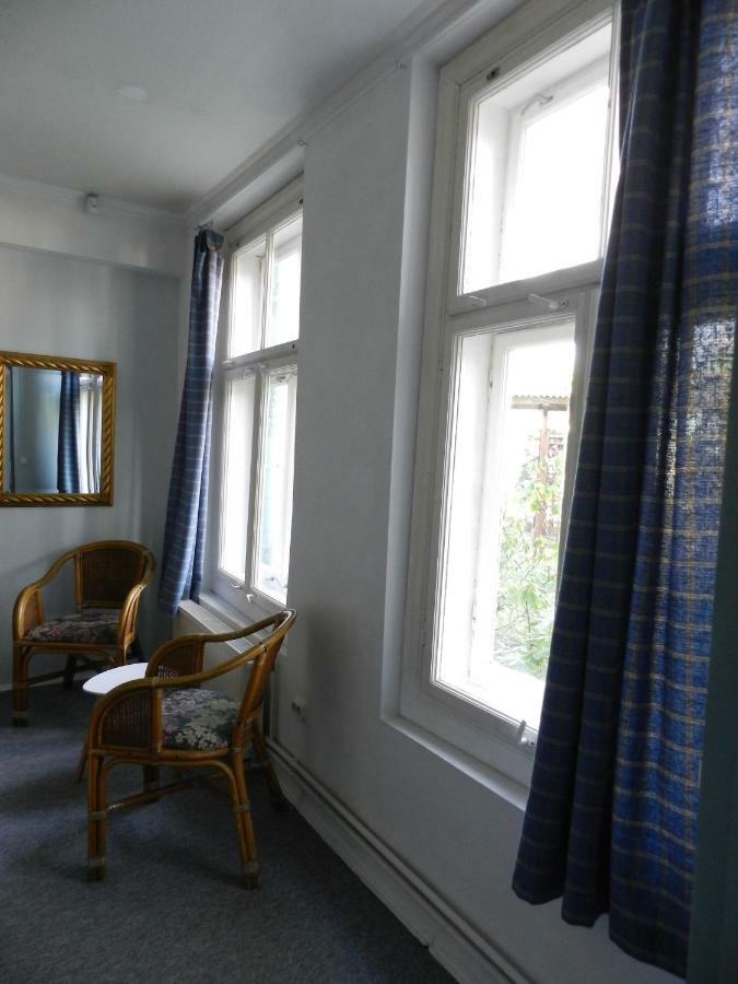 Good Mood Hotel Jūrkalne Екстериор снимка